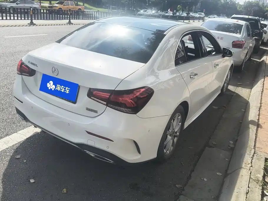 Mercedes-Benz A-Class — миниатюра 3