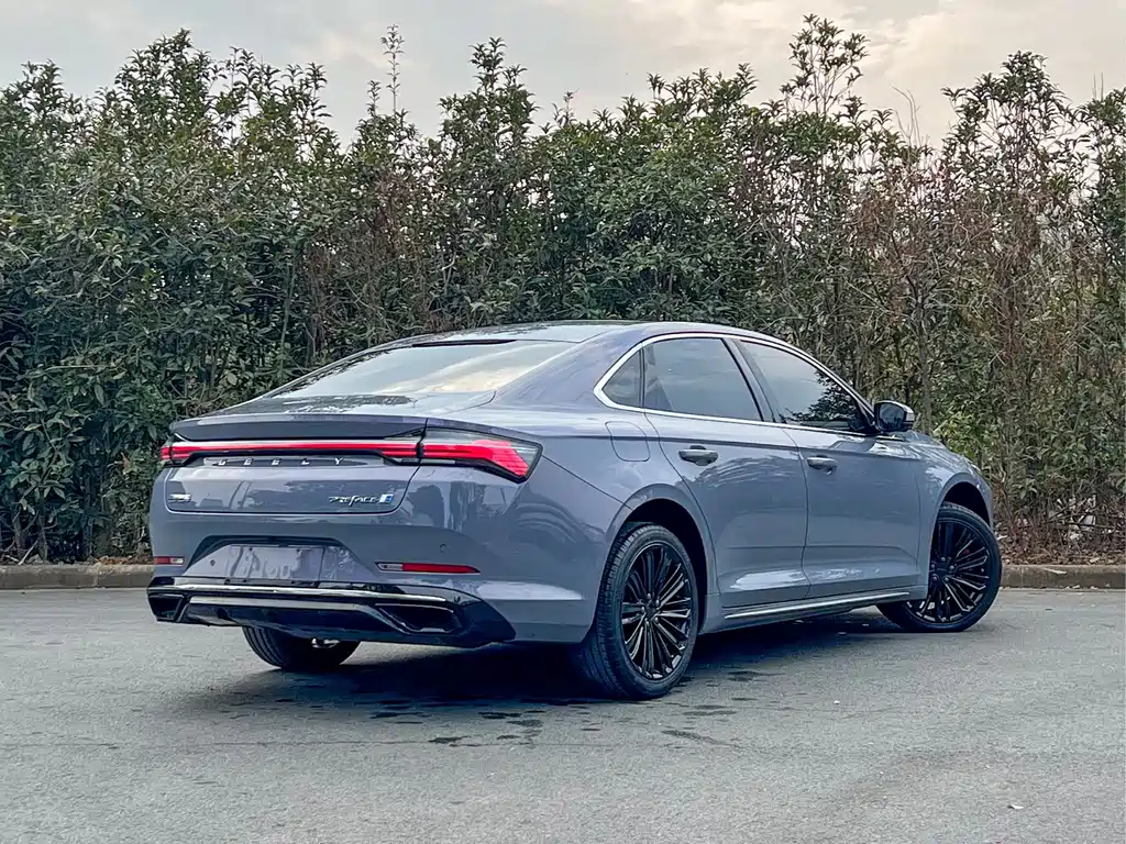 GEELY AUTOMOBILE XINGRUI