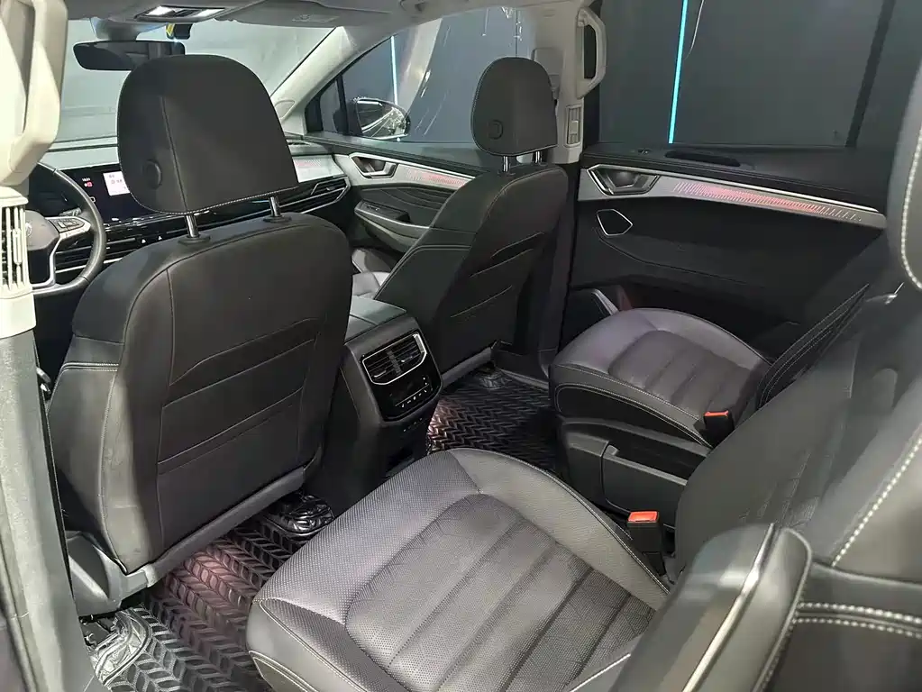 Volkswagen Talagon — миниатюра 10