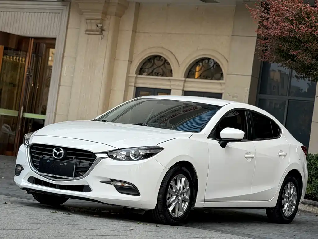 Mazda 3 Axela 2019