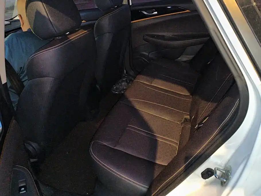 Changan Eado DT — миниатюра 11