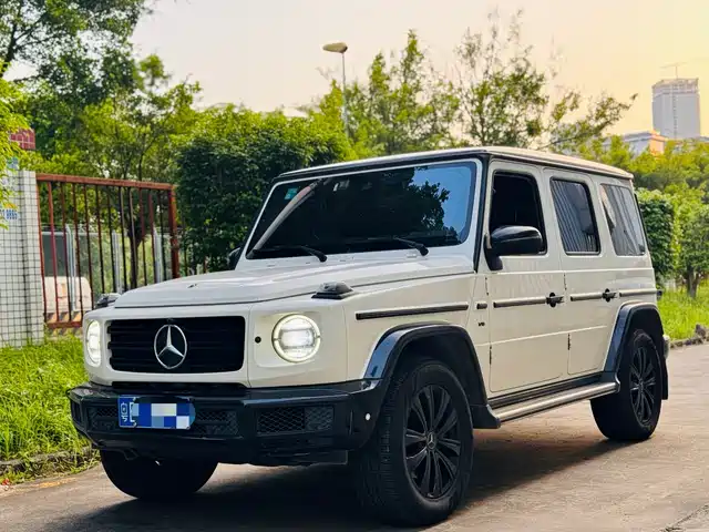 Mercedes-Benz G-Class