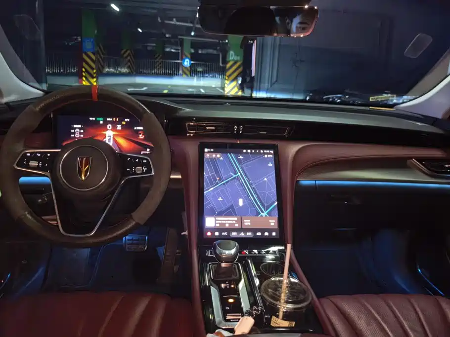 Hongqi Hongqi H5 — миниатюра 16
