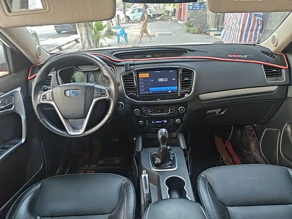 Geely Vision X6 — миниатюра 10