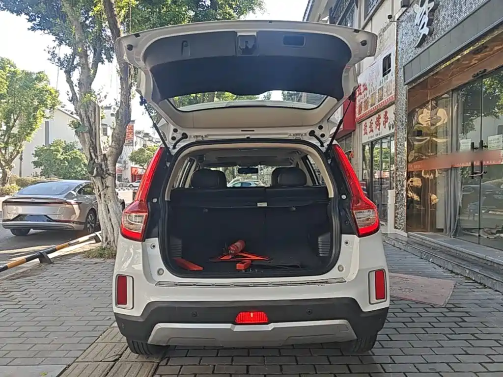 Geely Vision X6 — миниатюра 19
