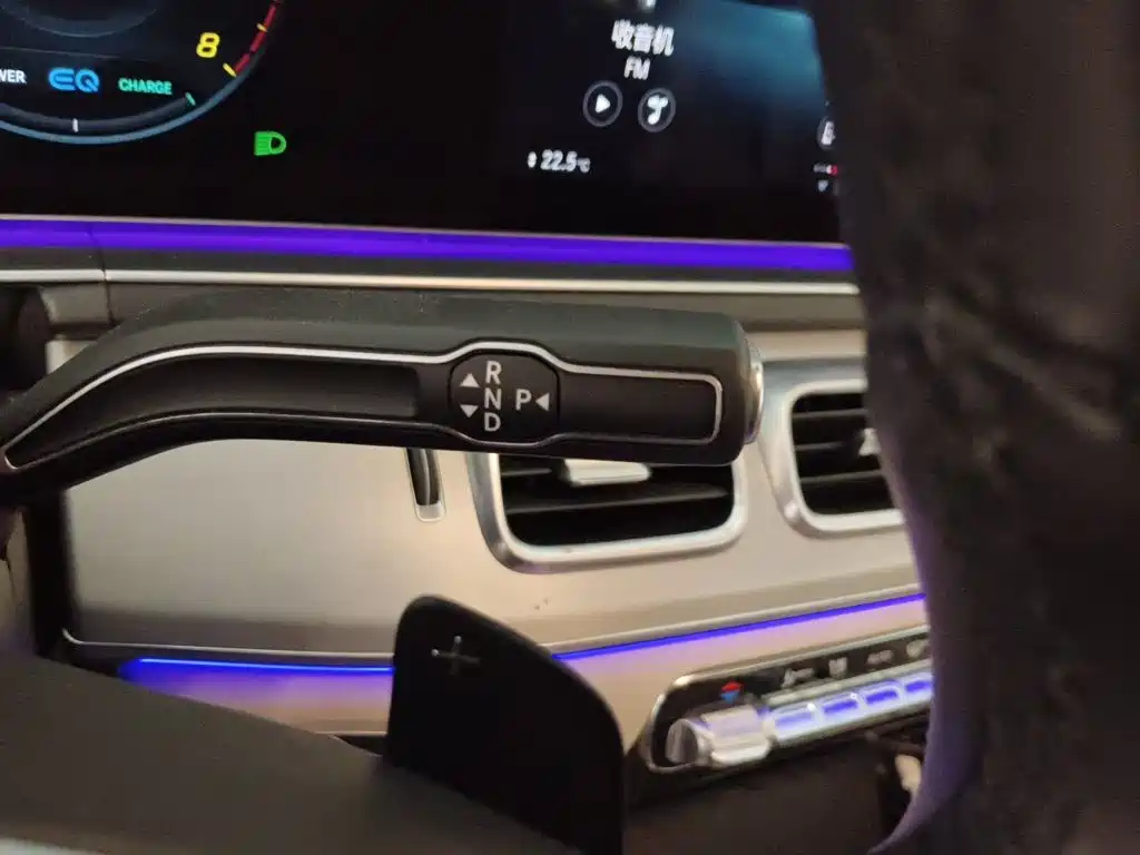 Mercedes-Benz GLE (Import) — миниатюра 15