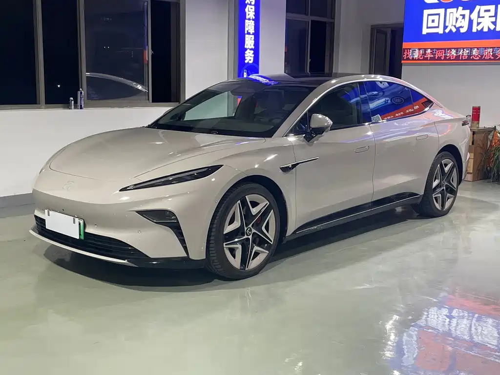Roewe Feifan F7