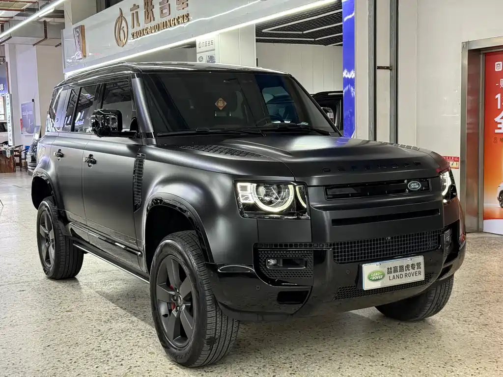 Land Rover Defender — миниатюра 2
