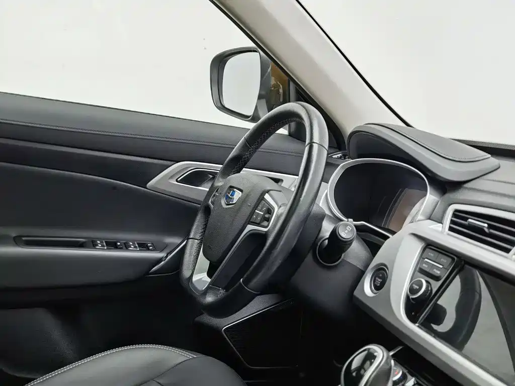 Geely Boyue — миниатюра 22