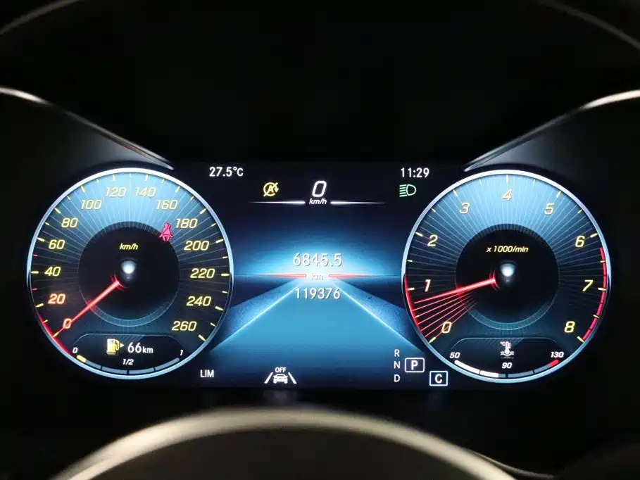 Mercedes-Benz GLC — миниатюра 7