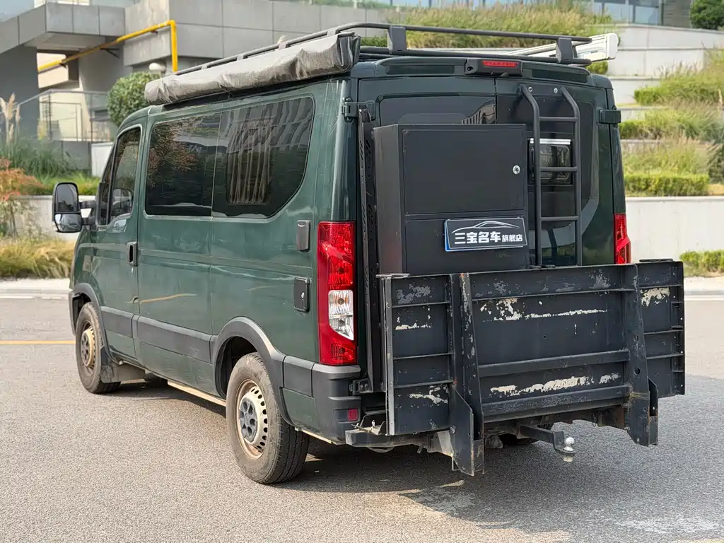 IVECO Ousheng — миниатюра 4