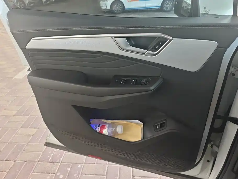 Volkswagen Talagon — миниатюра 7