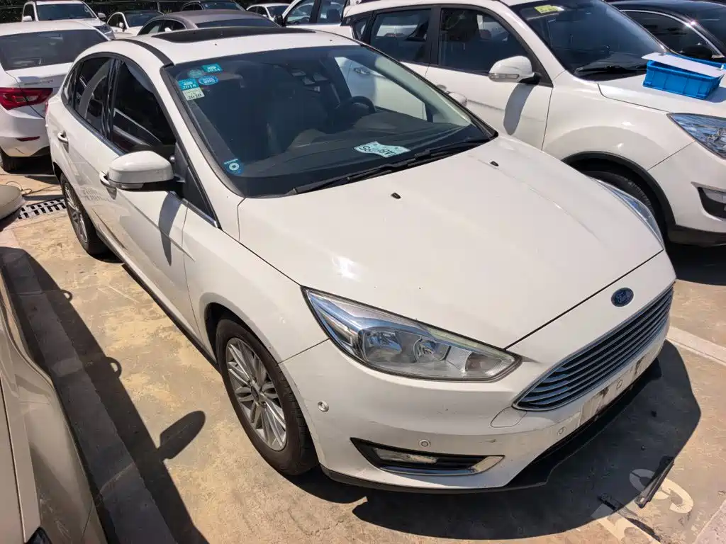 Ford Focus — миниатюра 3
