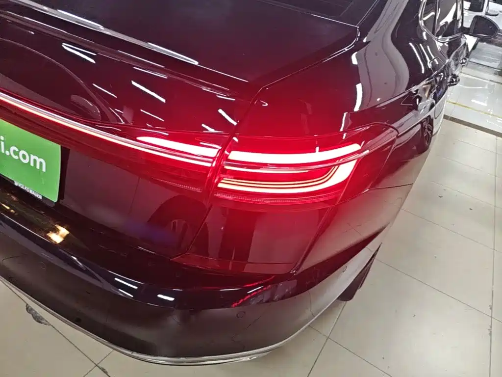 Volkswagen Passat PHEV — миниатюра 8