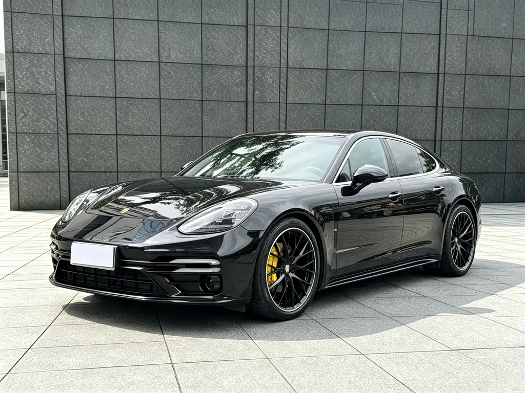 Porsche Panamera — миниатюра 2