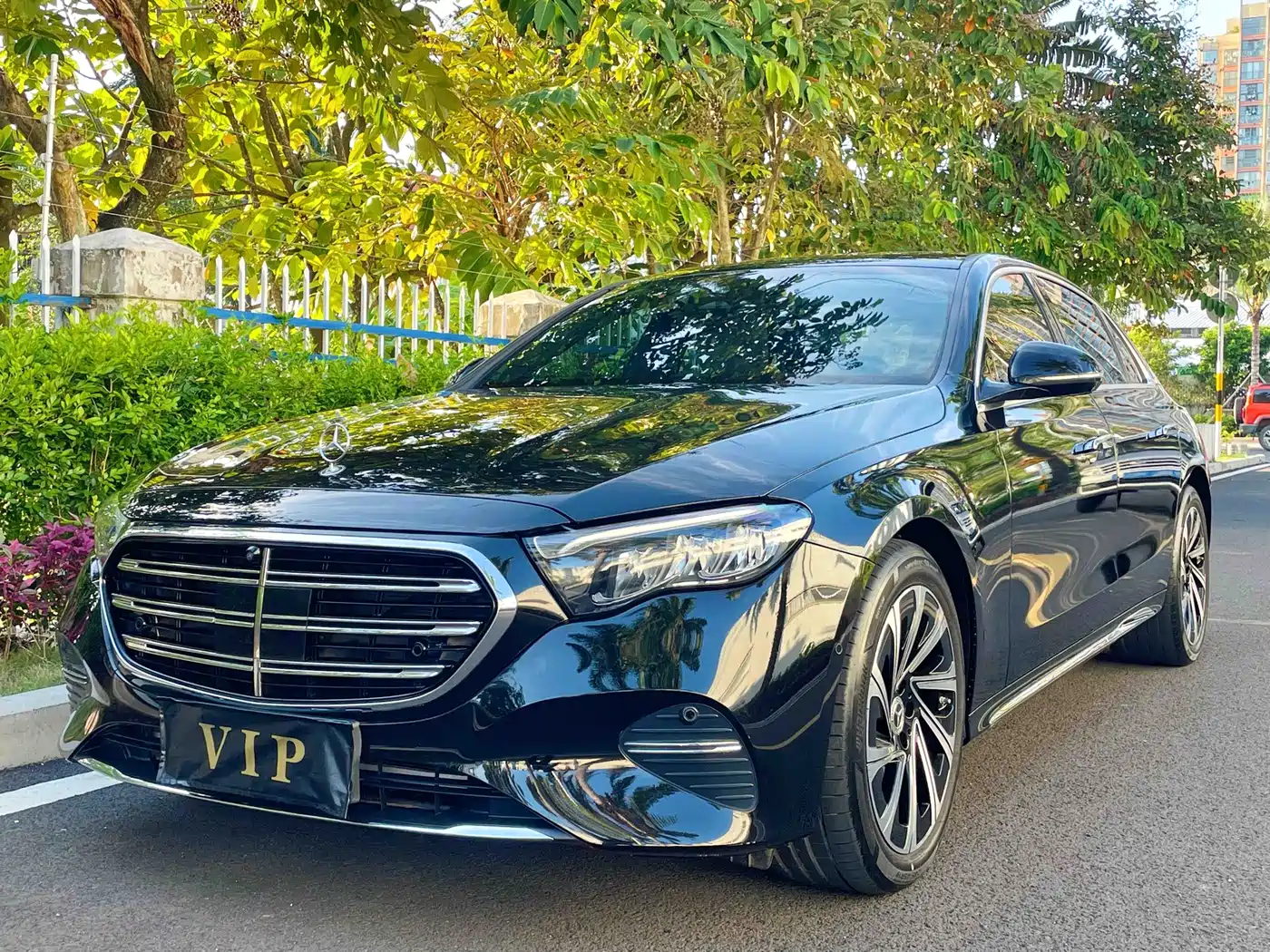 奔驰E级 2024款 E 300 L 豪华型 2024
