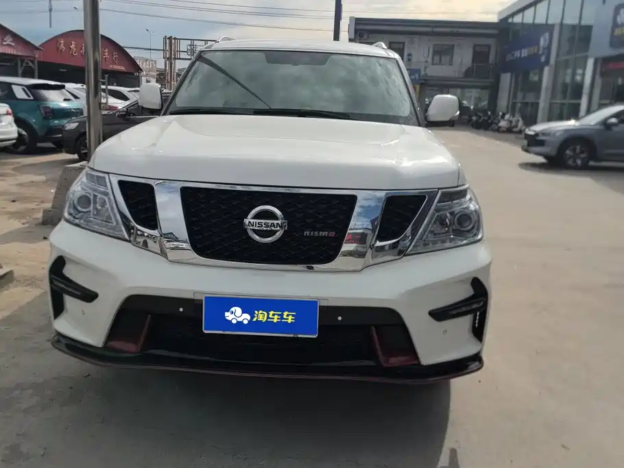 Nissan Patrol — миниатюра 2