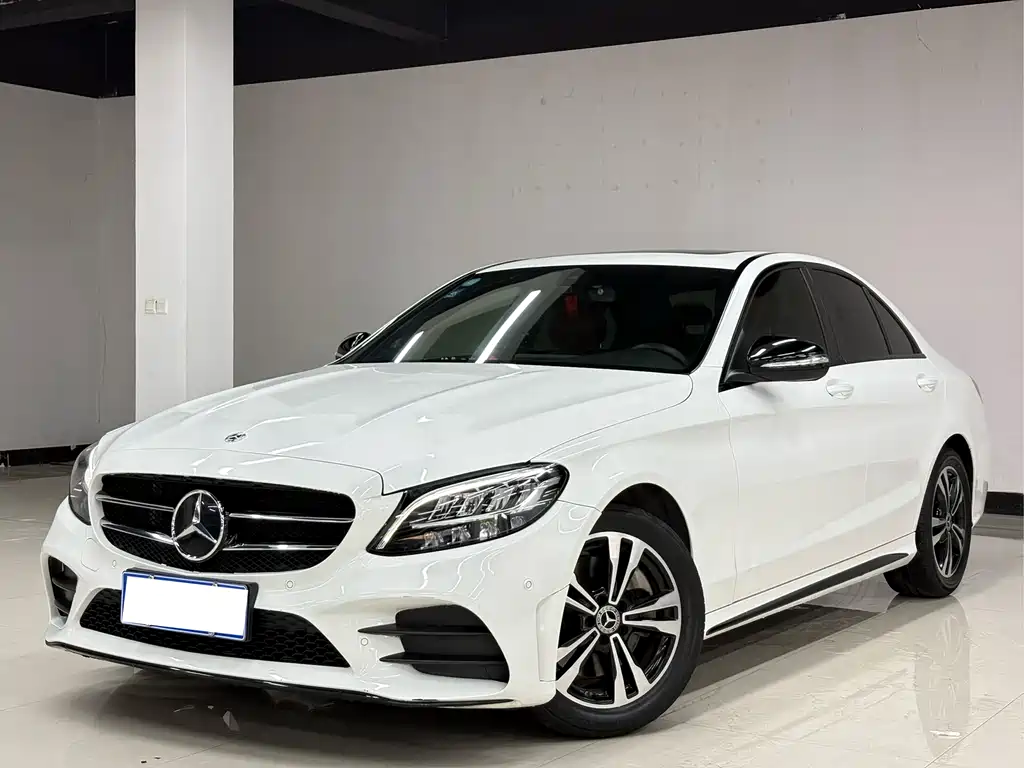 Mercedes-Benz C-Class 2020