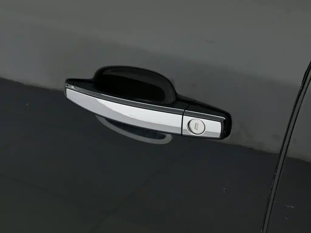 Buick LaCrosse — миниатюра 18