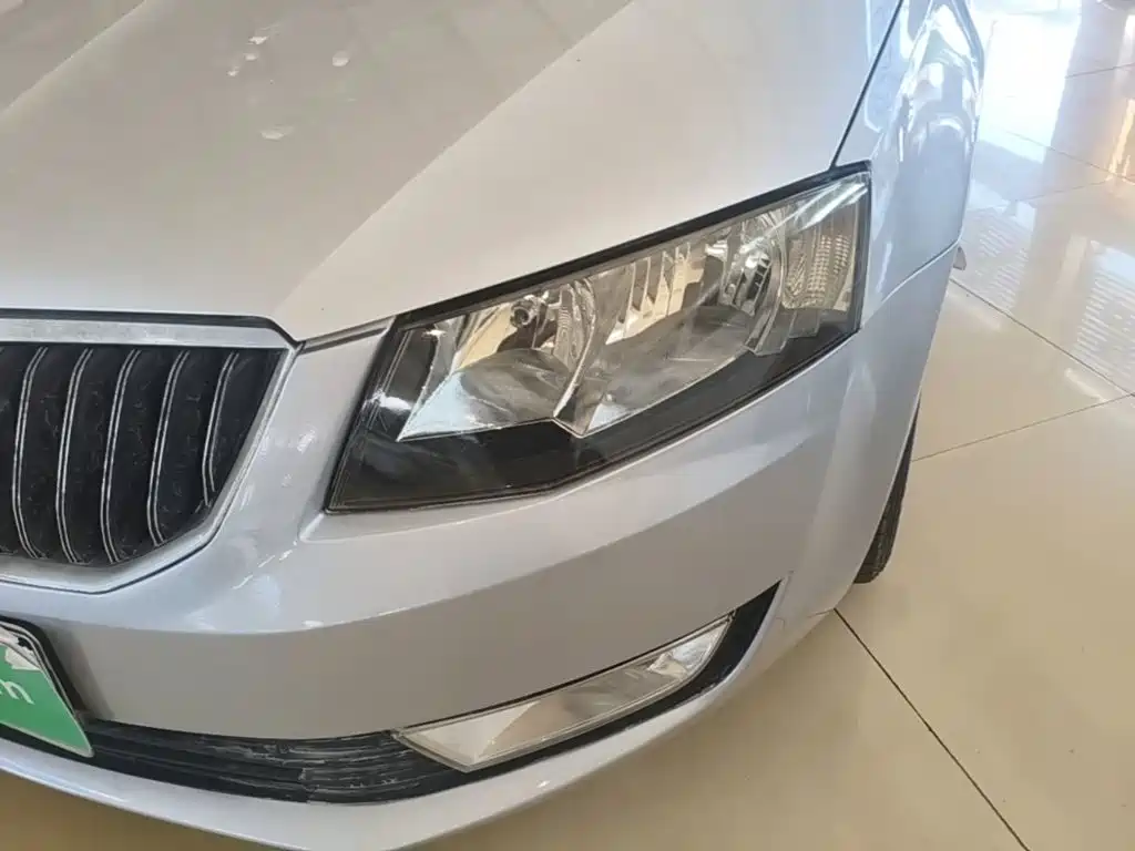 Skoda Octavia — миниатюра 24