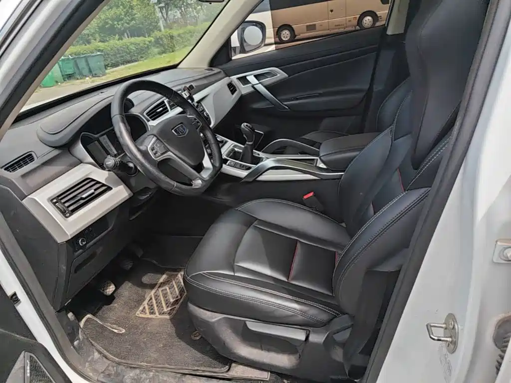 Geely Boyue — миниатюра 15