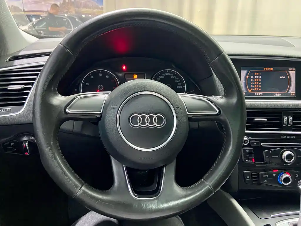 Audi Q5 — миниатюра 10