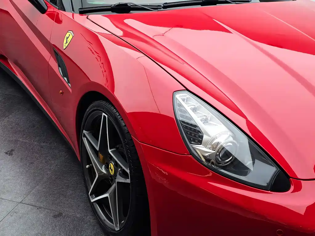 Ferrari California T — миниатюра 17