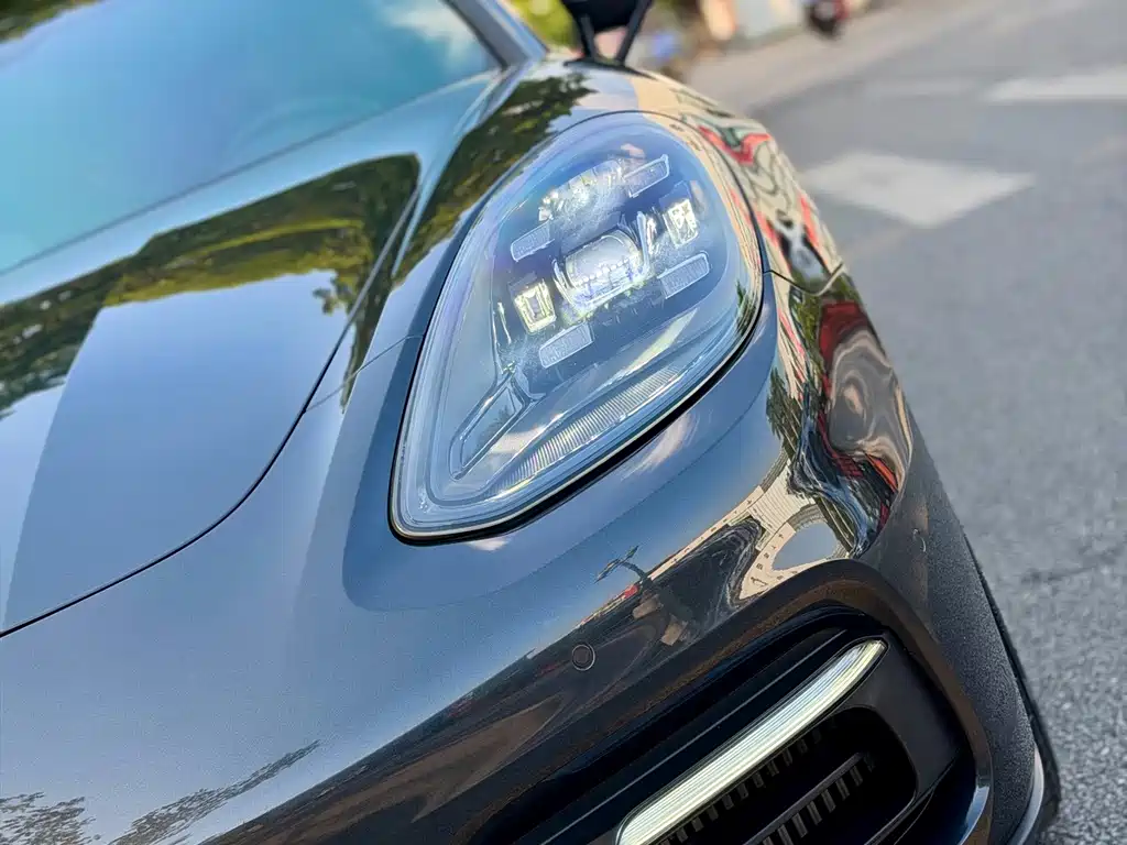 Porsche Panamera Hybrid — миниатюра 33