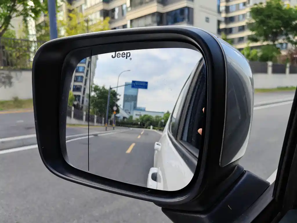 Jeep Renegade — миниатюра 19