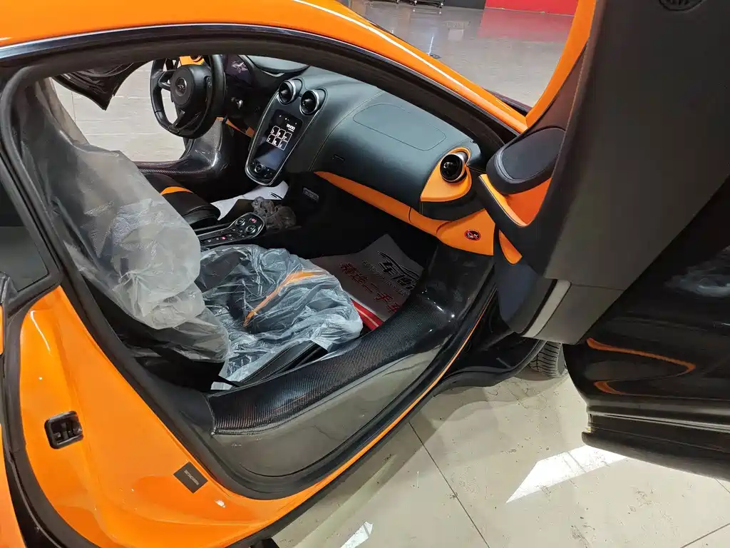 McLaren 570 — миниатюра 7