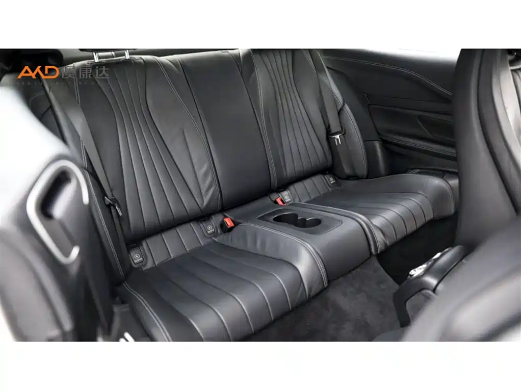Mercedes-Benz E-Class (Import) — миниатюра 8