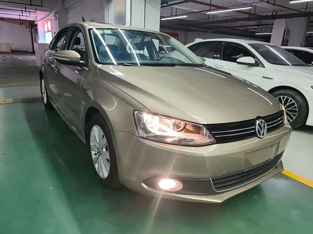Volkswagen Sagitar — миниатюра 4