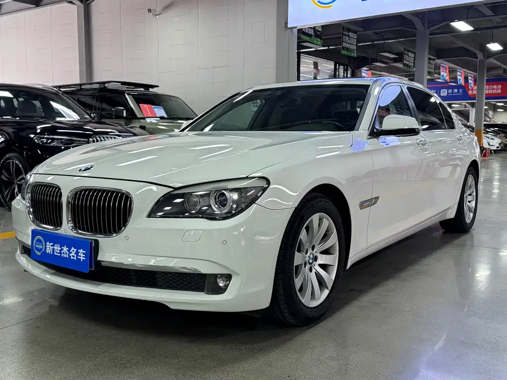 BMW 7 Series 2012
