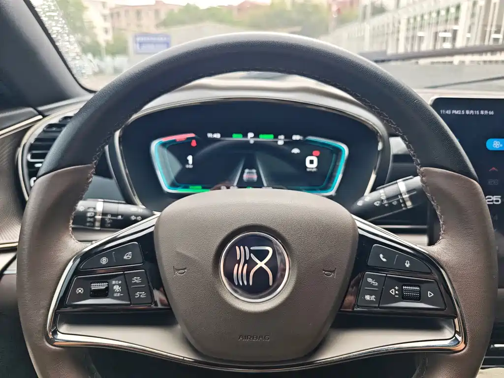BYD Han — миниатюра 10