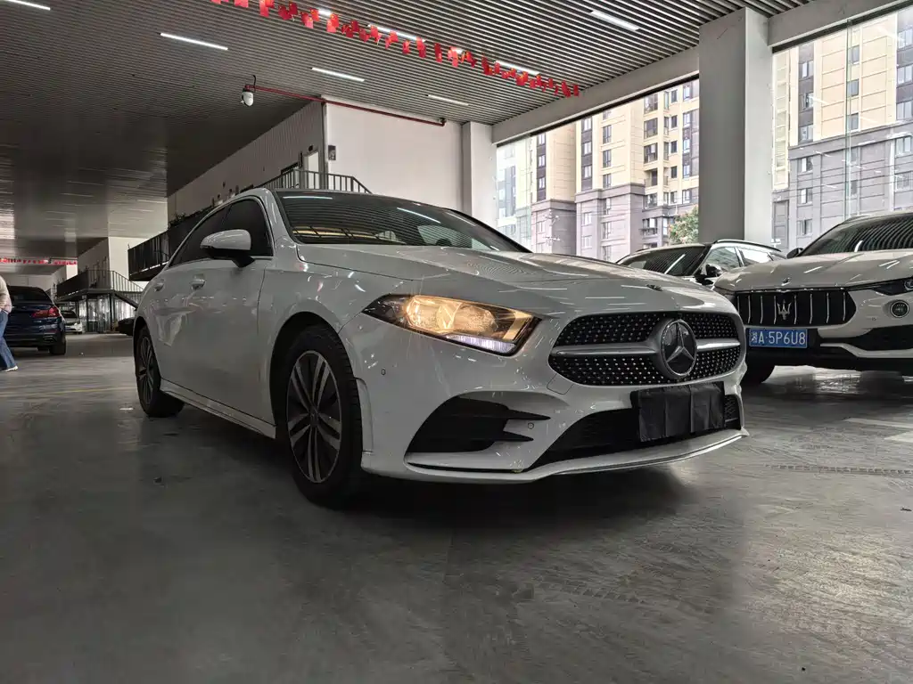 MERCEDES-BENZ A CLASS