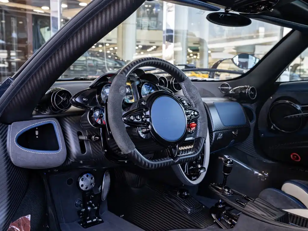 Pagani Huayra — миниатюра 20