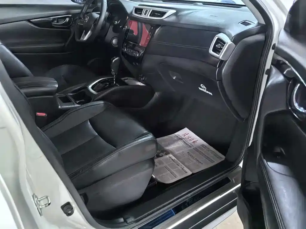 Nissan X-Trail — миниатюра 10