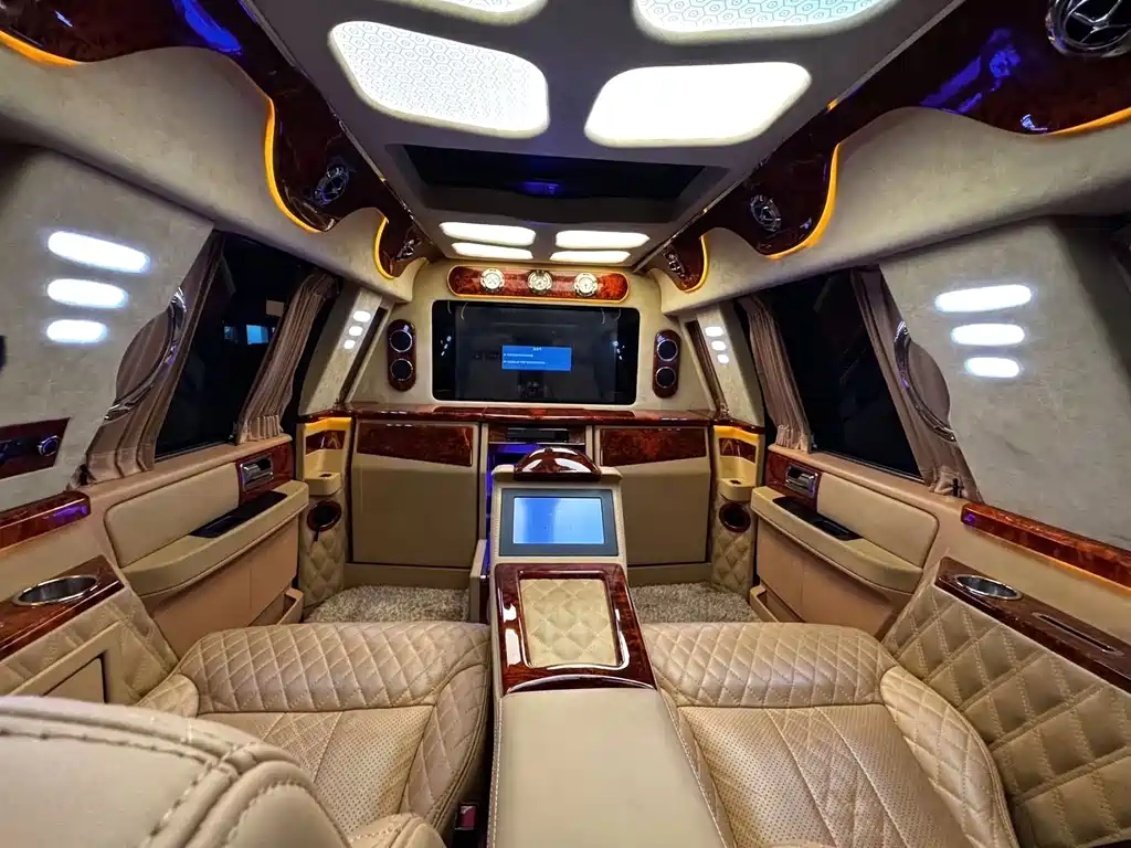 Lincoln Navigator — миниатюра 6