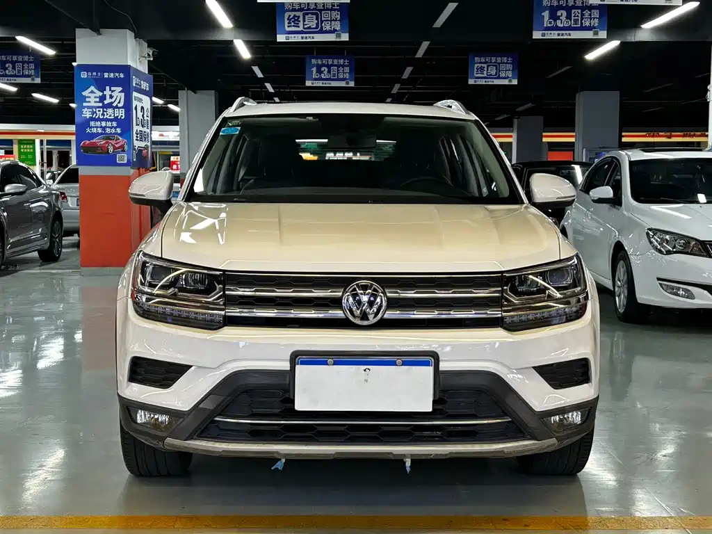 Volkswagen Tharu — миниатюра 2