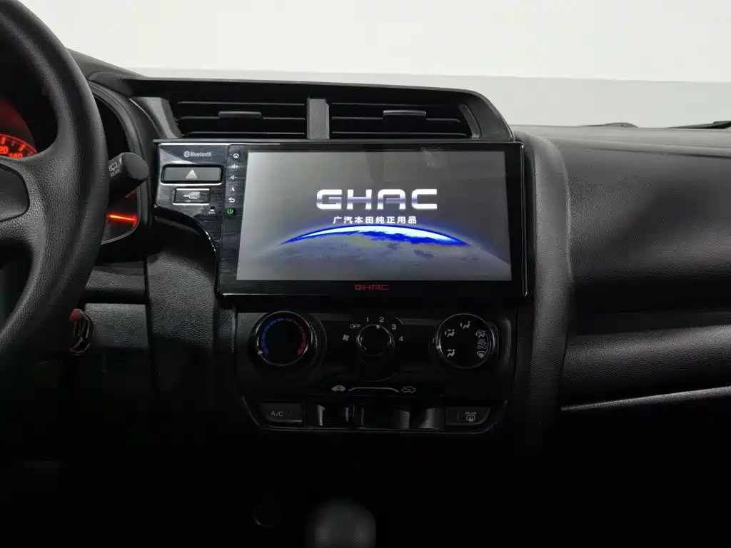 Honda Fit — миниатюра 12