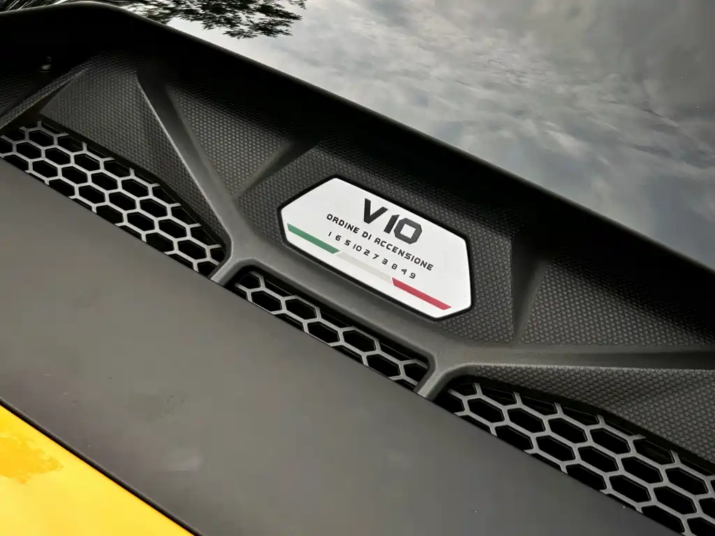 LAMBORGHINI HURACÁN