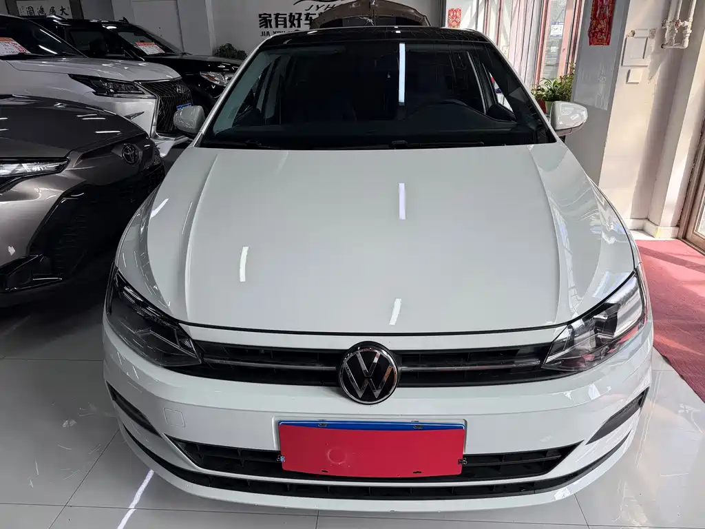 Volkswagen Polo — миниатюра 2