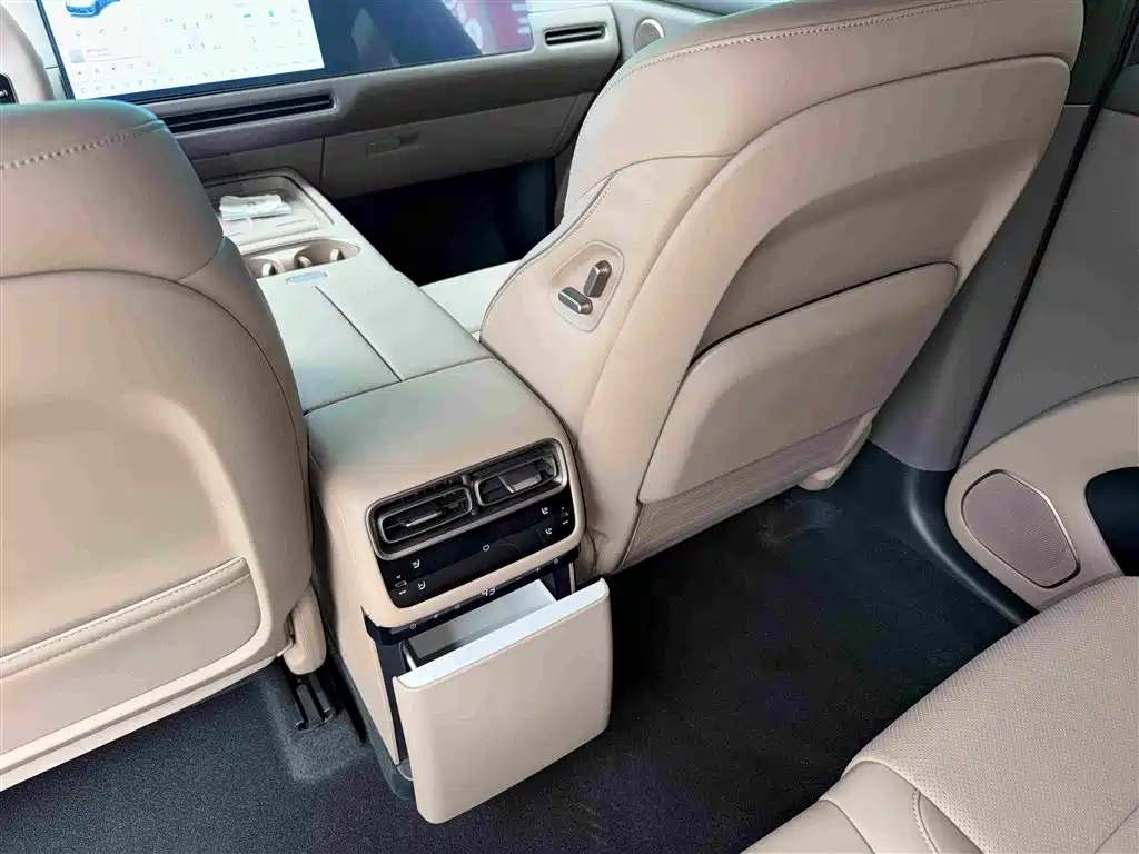 Li Auto Li i6 — миниатюра 6