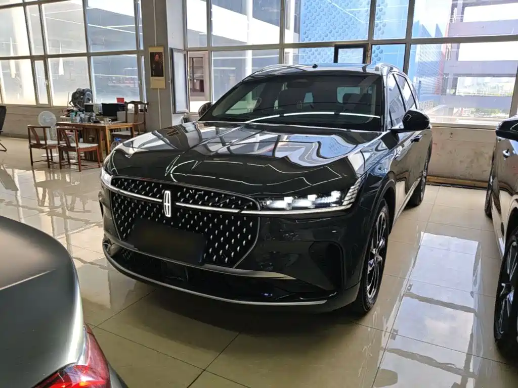 Lincoln Nautilus