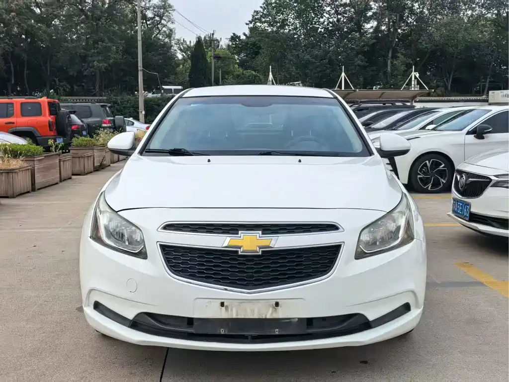 Chevrolet Cruze 2015 1.5L SE MT