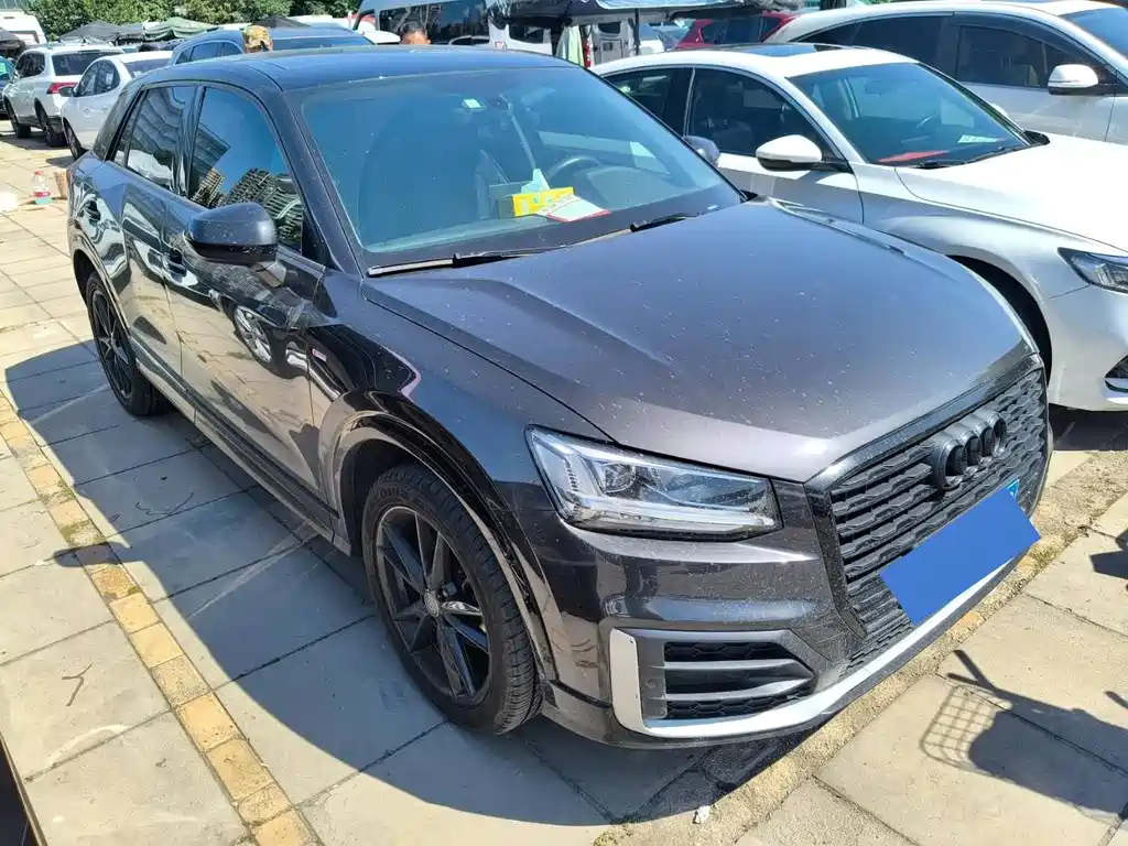 Audi Q2L — миниатюра 3