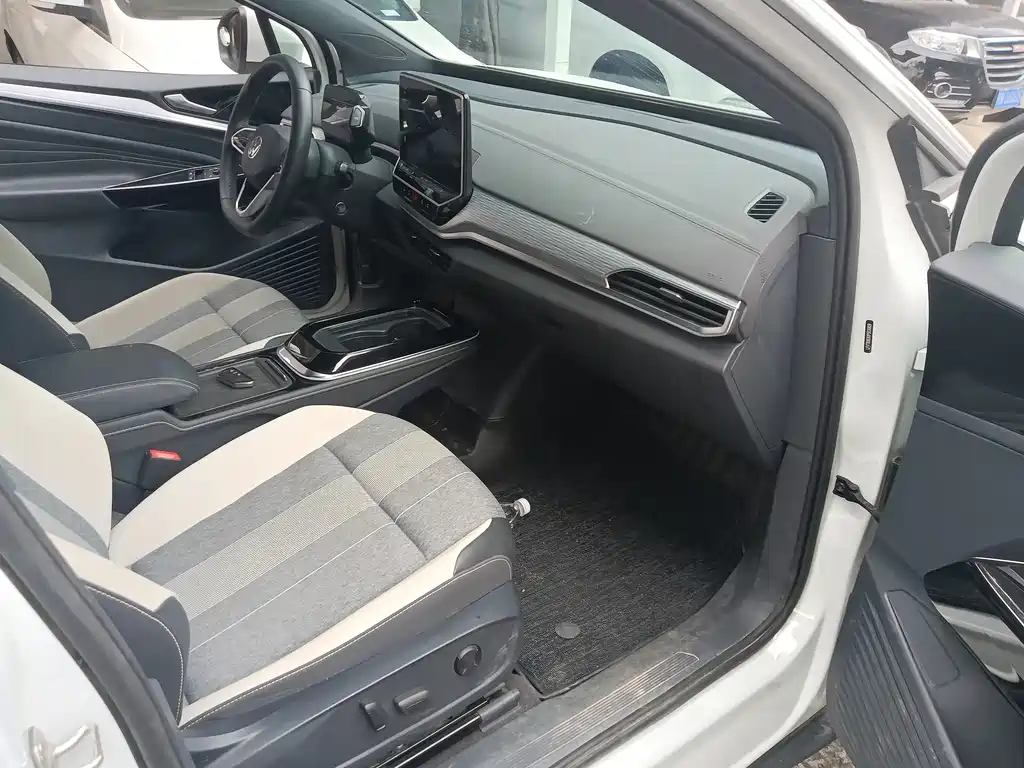 Volkswagen ID.4 Crozz — миниатюра 8