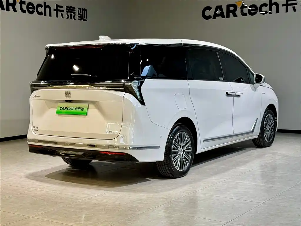 BUICK GL8 NEW ENERGY