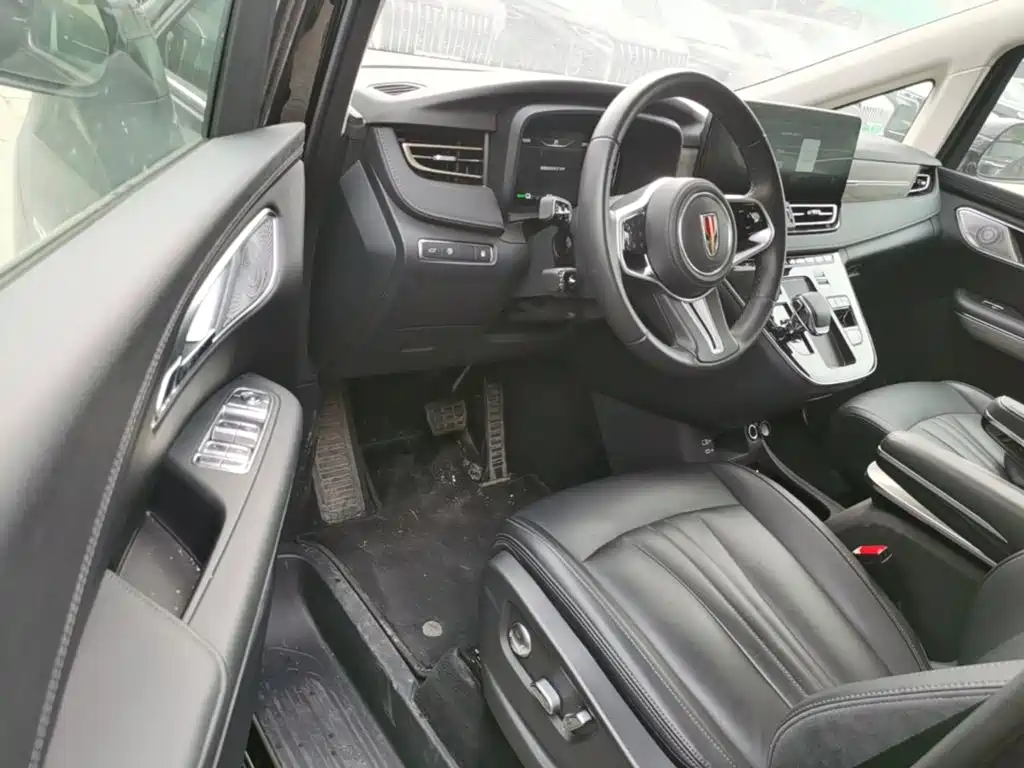 Hongqi Hongqi HQ9 PHEV — миниатюра 16