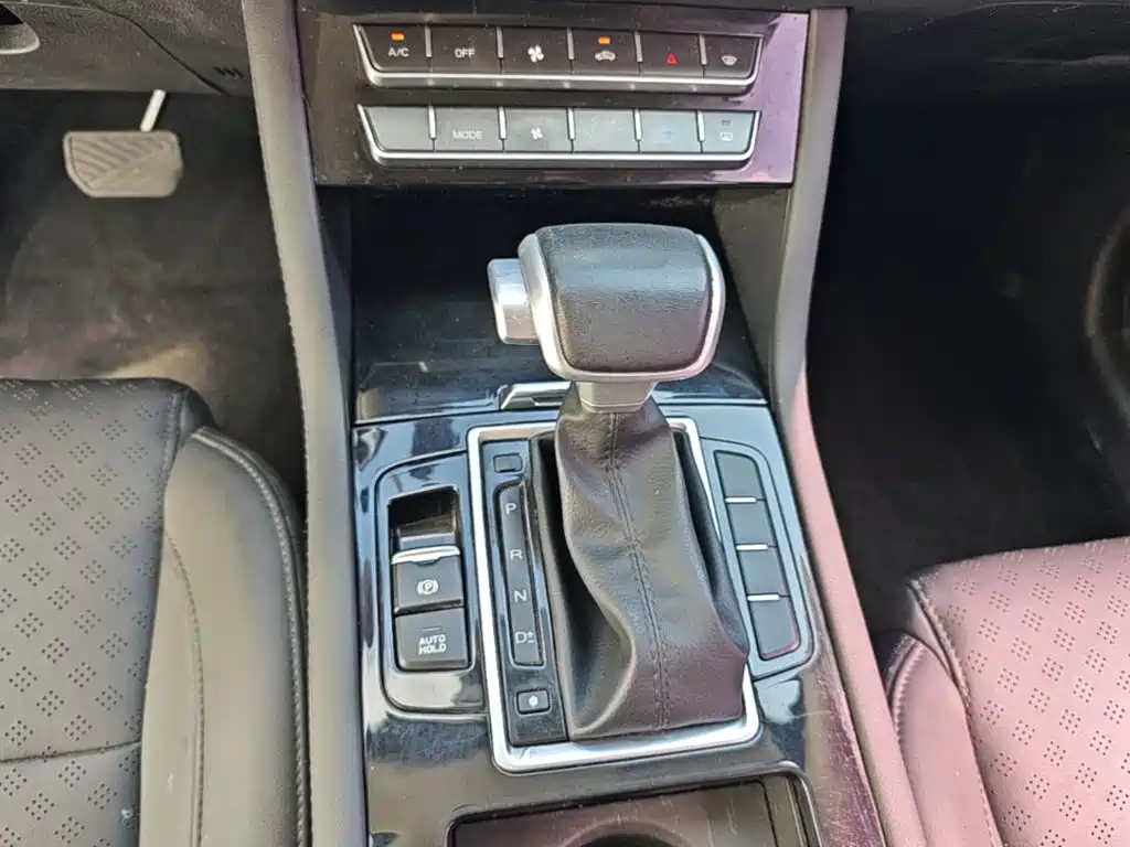 VGV VGV U70 — миниатюра 14